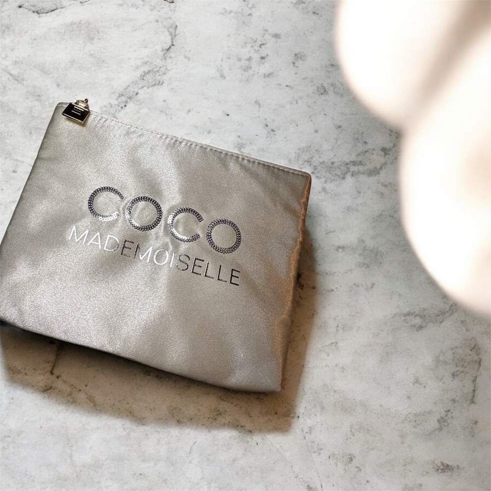 NEW CHANEL Coco Mademoiselle Bag Pouch Gold Charm Bottle Zipper Sequin Logo